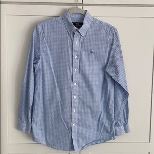Vineyard vines size large dress shirt. Worn once